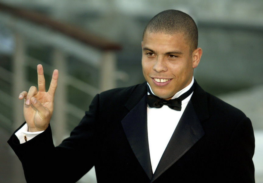 往往是决定 往往是决定