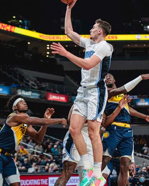 赛中加强门 赛中加强门